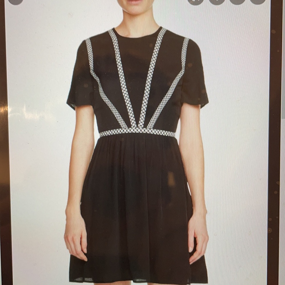 Maje Black & white dress w short sleeves XS/S